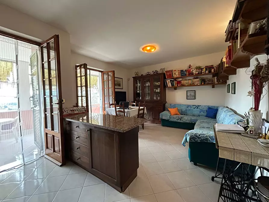 Immagine 14 di Casa bifamiliare in vendita  a Sarzana