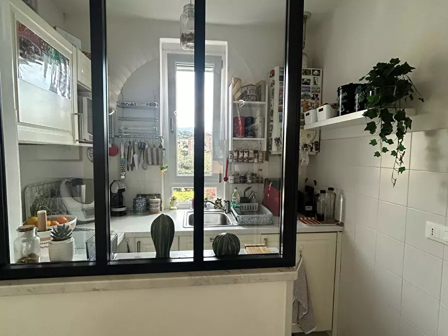 Immagine 3 di Quadrilocale in vendita  a Sarzana