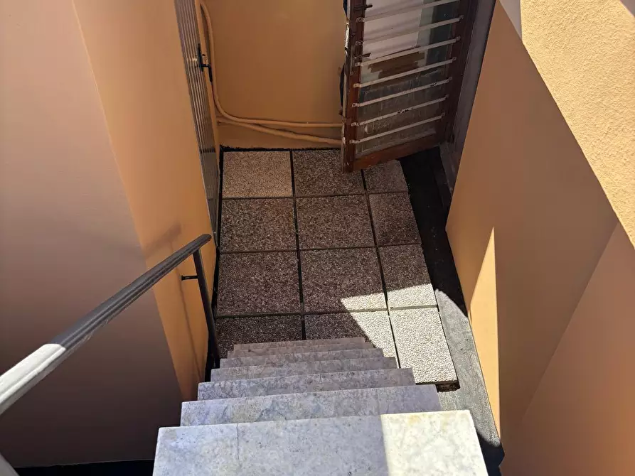 Immagine 2 di Attico in affitto  a Sarzana