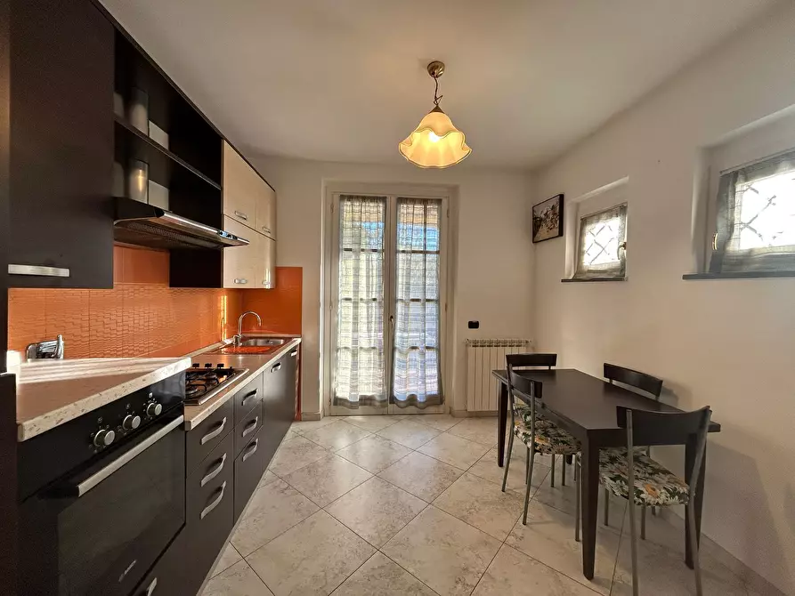 Immagine 20 di Casa indipendente in vendita  a Sarzana