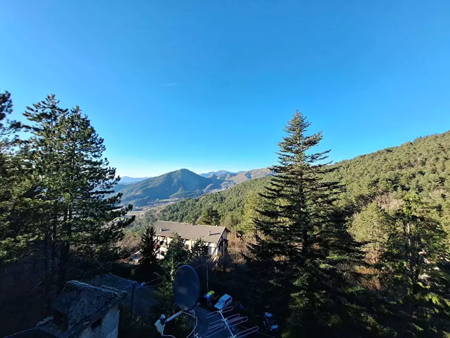 Immagine 19 di Pentalocale in vendita  a Rocchetta Di Vara