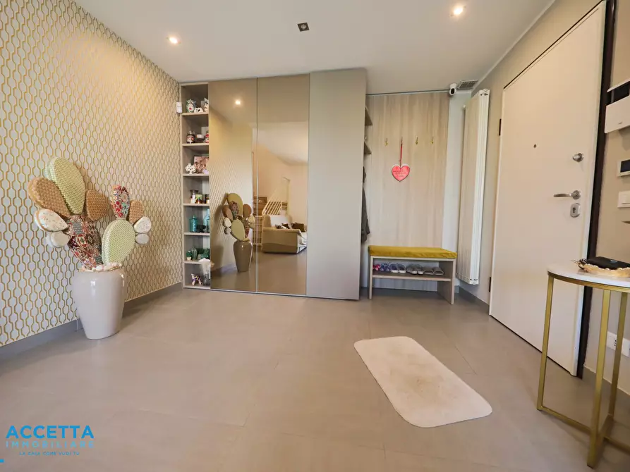 Immagine 11 di Villa in vendita  in Via Fior di Zenzero 2 a Taranto