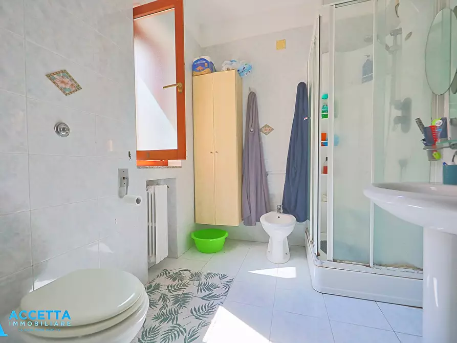 Immagine 14 di Quadrilocale in vendita  in Via Galera Montefusco 11 a Taranto