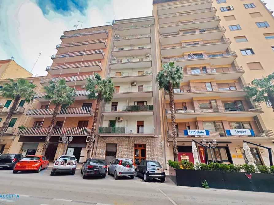 Immagine 23 di Trilocale in vendita  in Via Angelo Berardi 83 a Taranto