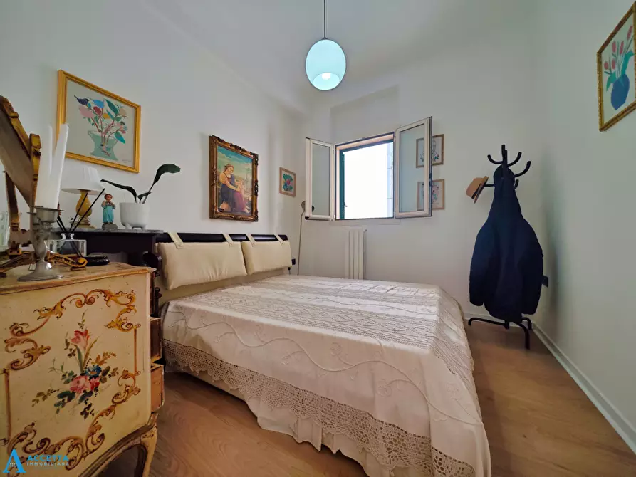 Immagine 16 di Trilocale in vendita  in Via Angelo Berardi 83 a Taranto