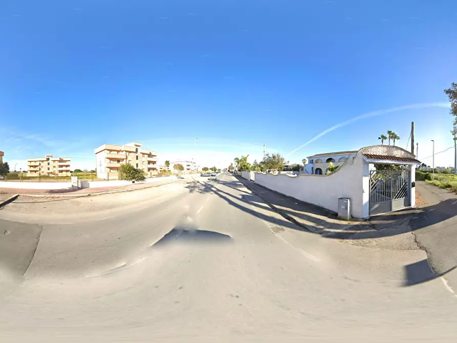 Immagine 22 di Villa in vendita  in Via Trascine 1 a Taranto