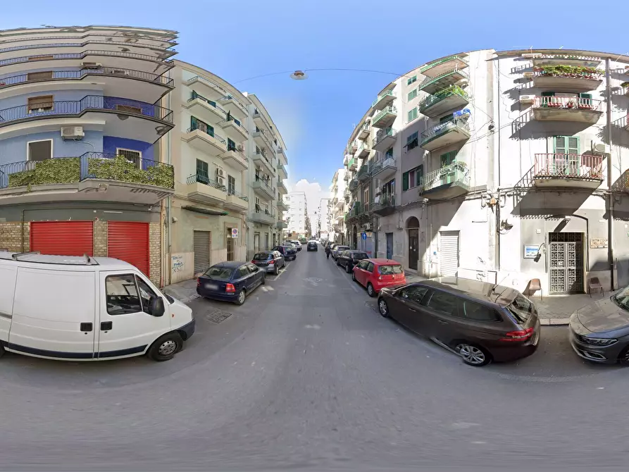 Immagine 27 di Trilocale in vendita  in Via Diego Peluso 80 a Taranto