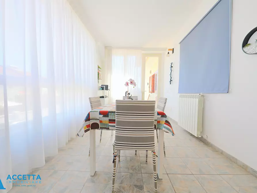 Immagine 20 di Villa in vendita  in Via Fior di Eucalipto 26 a Taranto