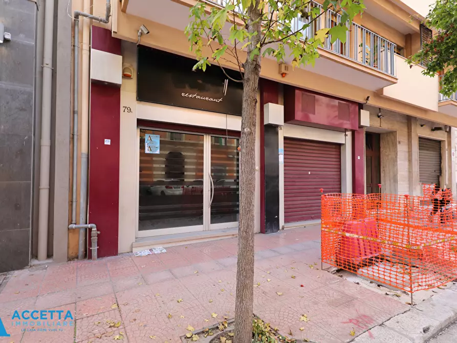 Immagine 20 di Locale commerciale in affitto  in Corso Umberto I 79 a Taranto