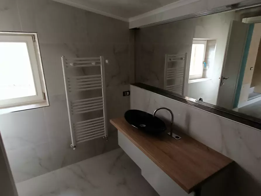 Immagine 6 di Terratetto in vendita  in centrale a Borgonovo Val Tidone