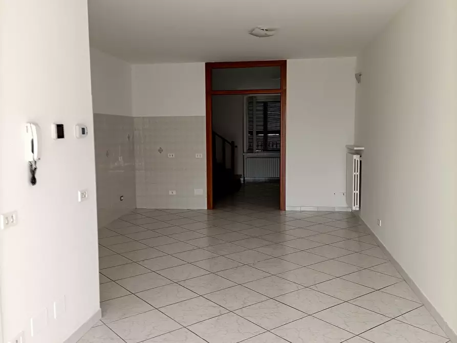 Immagine 1 di Casa trifamiliare in vendita  in centrale a Castel San Giovanni