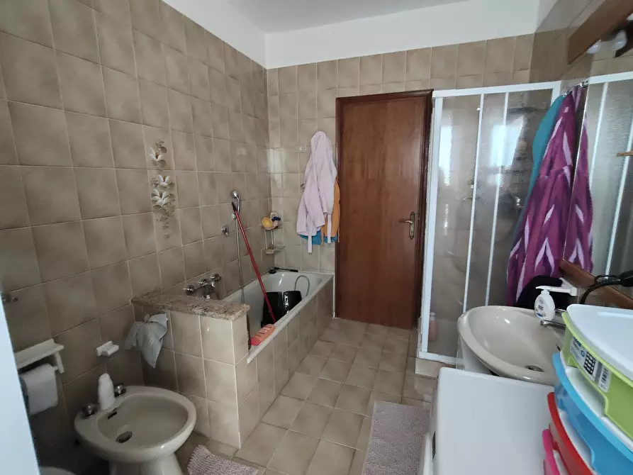 Immagine 21 di Trilocale in vendita  in Via Luigi Einaudi a Castel San Giovanni