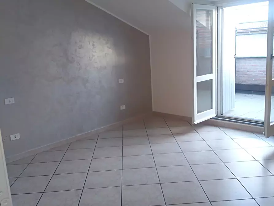 Immagine 2 di Trilocale in vendita  in Via Giandomenico Romagnosi a Castel San Giovanni