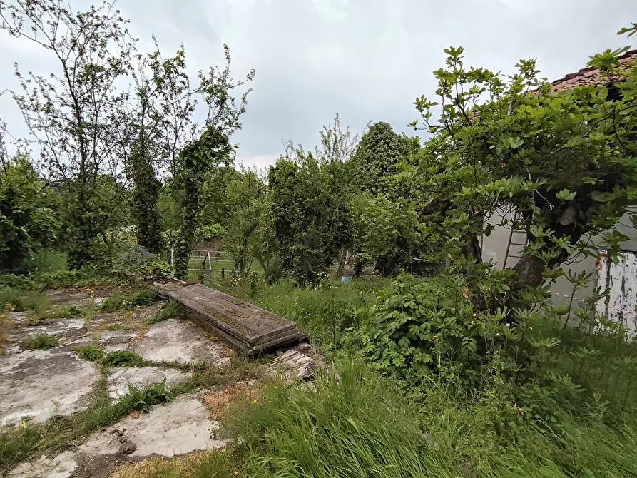 Immagine 20 di Porzione di casa in vendita  in Via Guglielmo Marconi a Ziano Piacentino