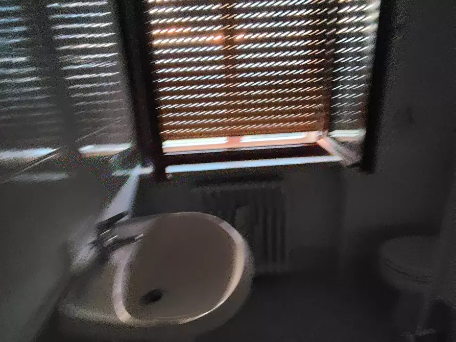 Immagine 8 di Trilocale in affitto  in Via Creta a Ziano Piacentino