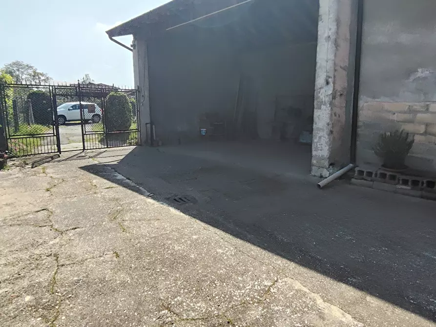 Immagine 13 di Casa indipendente in vendita  in Via Enrico Fermi 13 a Pieve Porto Morone