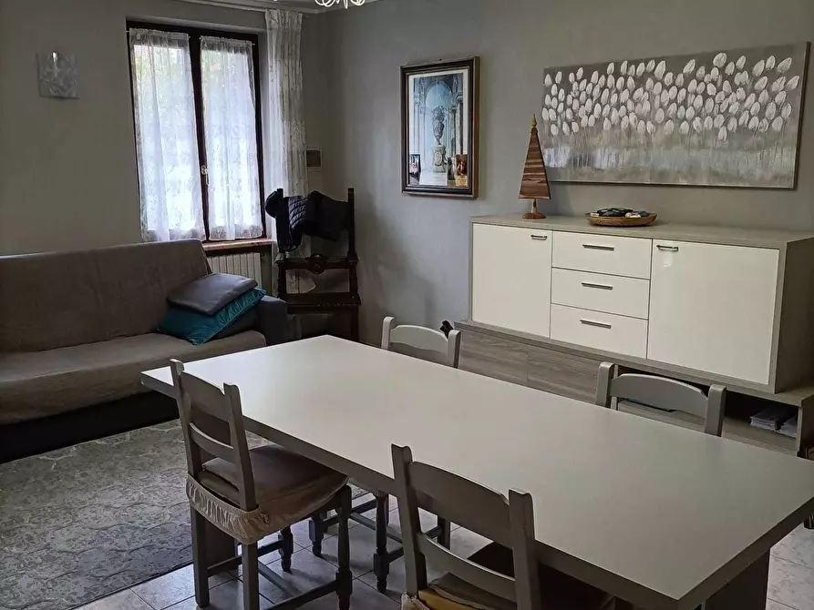 Immagine 2 di Terratetto in vendita  in centro a Zenevredo