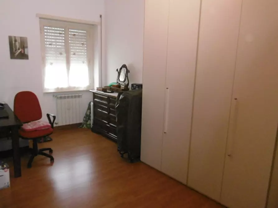 Immagine 14 di Trilocale in vendita  in Via Pio Piacentini a Roma