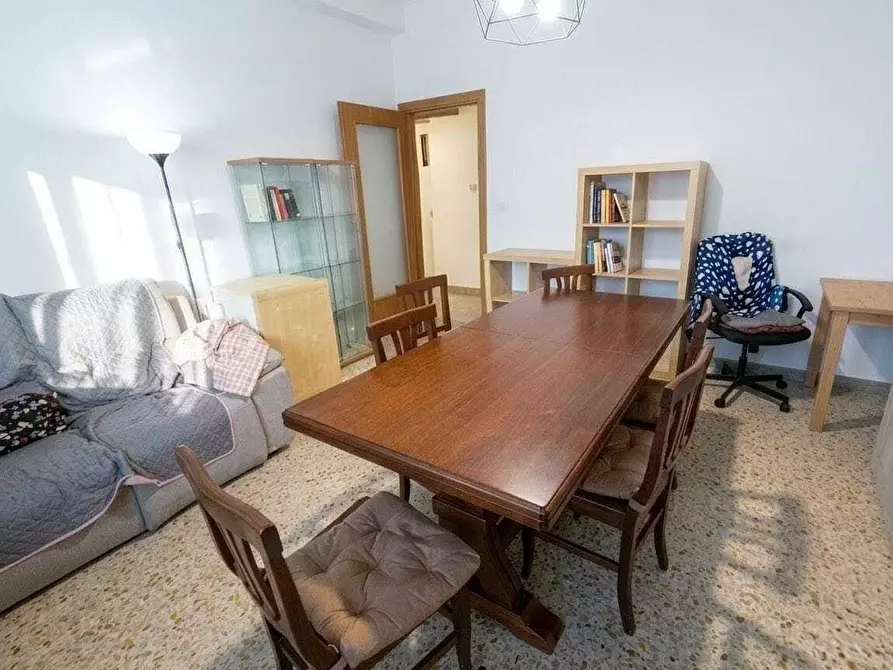 Immagine 8 di Appartamento in vendita  in Via Avegno a Roma