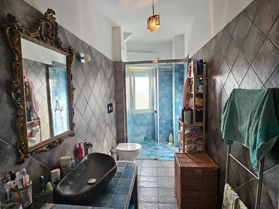 Immagine 28 di Trilocale in vendita  in via di pietralata 328 a Roma