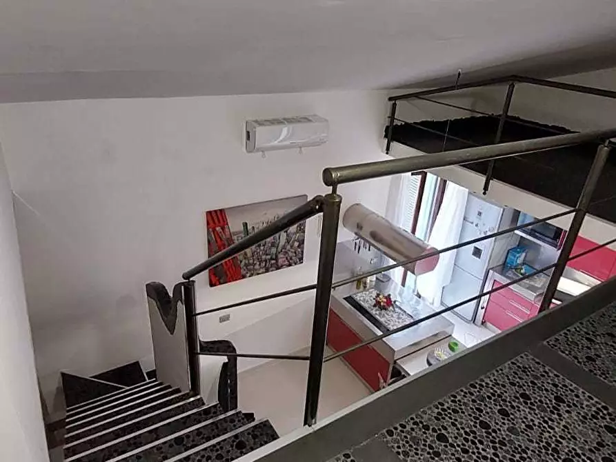 Immagine 16 di Villetta a schiera in vendita  in Via Parrocchia 33 a Baronissi