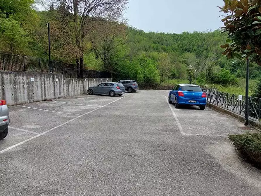 Immagine 43 di Villetta a schiera in vendita  in Via Parrocchia 33 a Baronissi