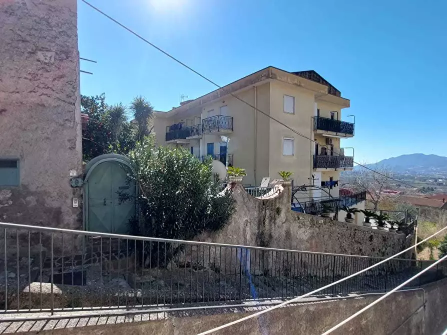 Immagine 10 di Appartamento in vendita  in piazza macchiarelli 4 a Fisciano