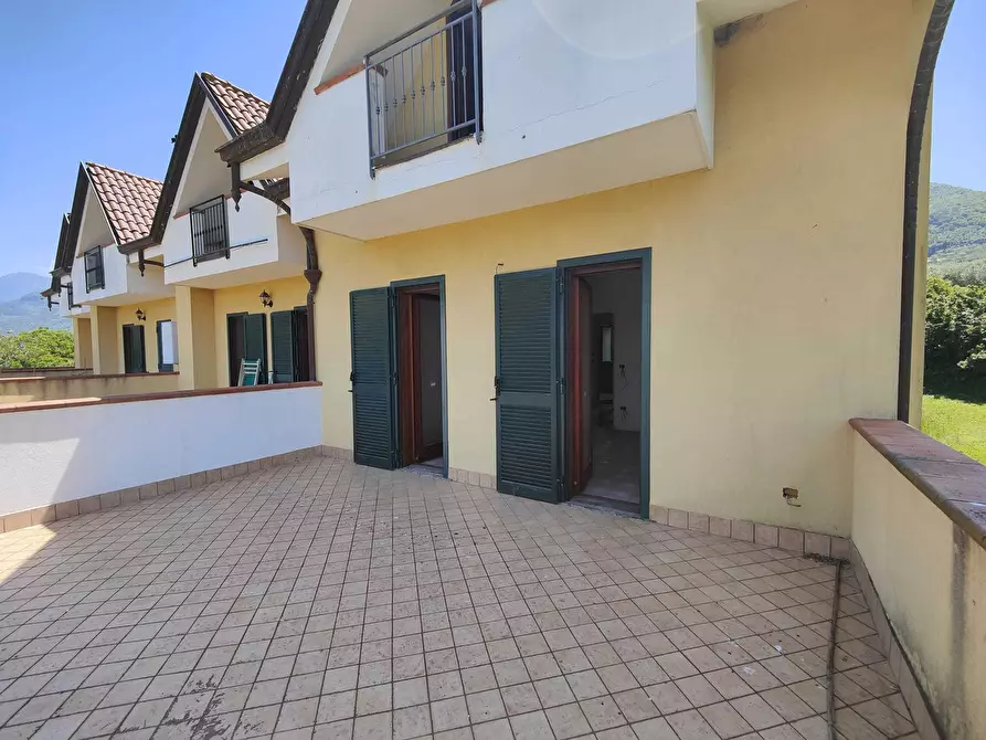 Immagine 14 di Villetta a schiera in vendita  in Via San Vittore 28 a Giffoni Valle Piana