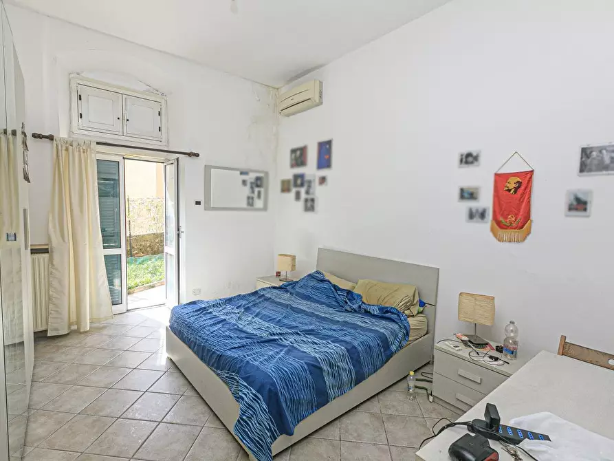 Immagine 8 di Bilocale in vendita  in Salita Murta 1a a Genova