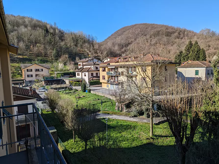 Immagine 55 di Quadrilocale in vendita  in Via Padre Francesco Borghero 33 a Ronco Scrivia