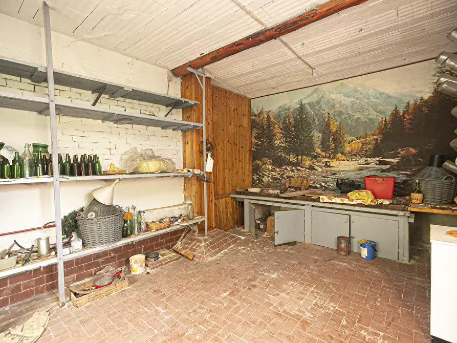 Immagine 23 di Pentalocale in vendita  in via Brodolini 13 a Sant'olcese