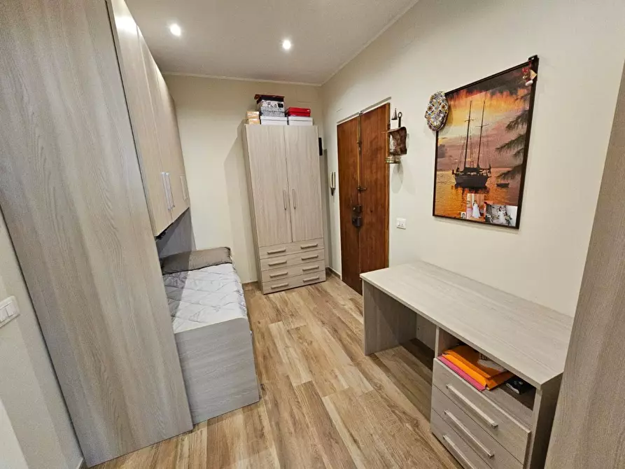 Immagine 6 di Bilocale in vendita  a Genova