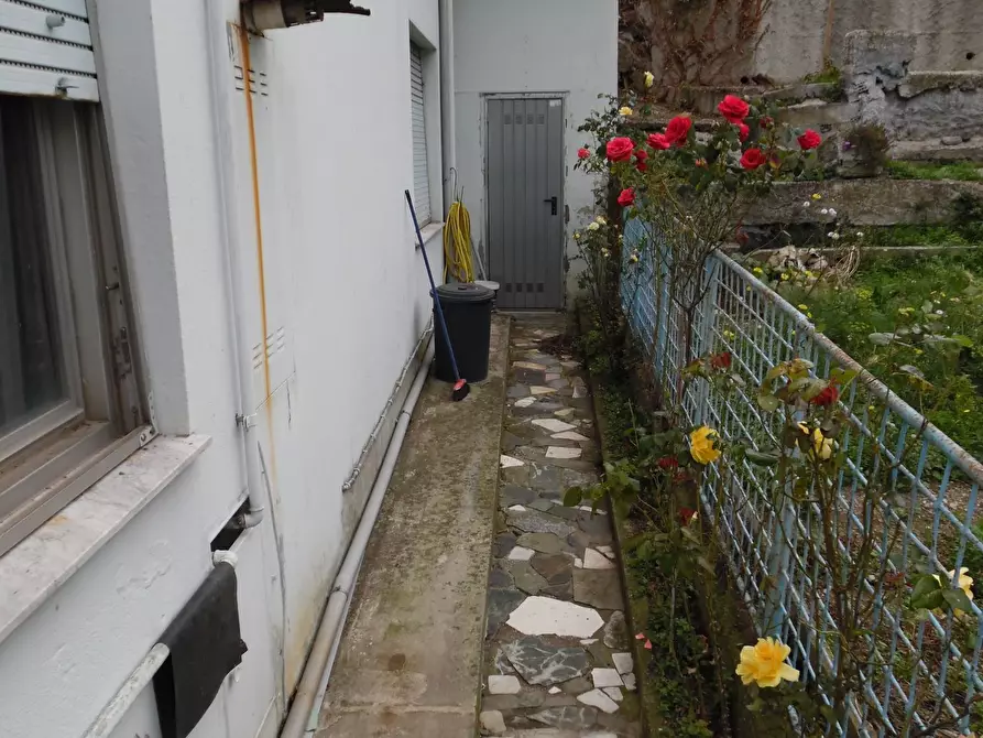 Immagine 47 di Quadrilocale in vendita  in Strada Statale 35 dei Giovi 53 a Mignanego