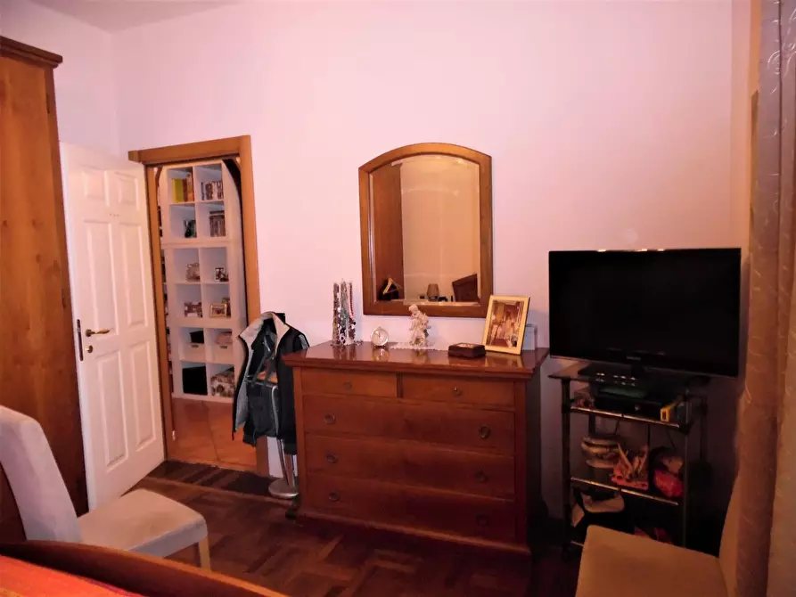 Immagine 22 di Quadrilocale in vendita  in Strada Statale 35 dei Giovi 53 a Mignanego