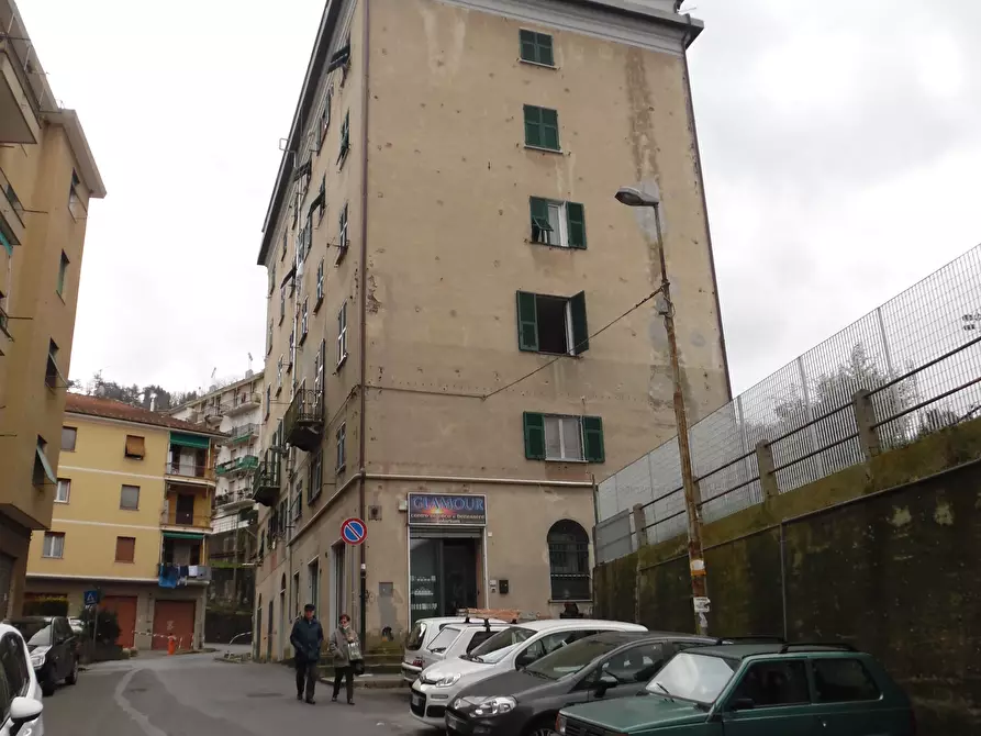 Immagine 30 di Bilocale in vendita  in Via Val D'Astico 1 a Genova