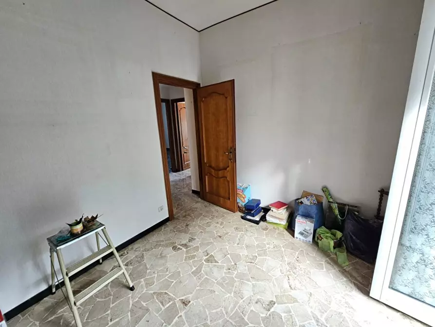 Immagine 28 di Quadrilocale in vendita  in Via Domenico Carli a Genova