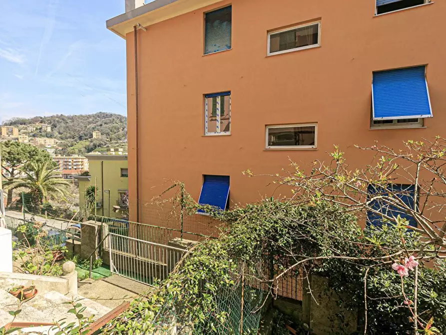 Immagine 6 di Bilocale in vendita  in Salita Murta 1a a Genova
