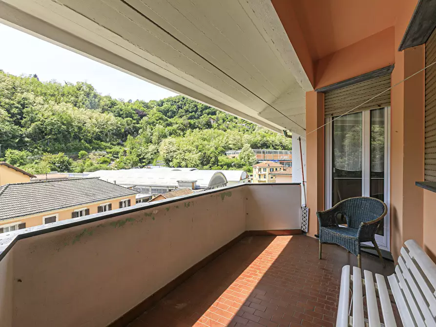 Immagine 8 di Pentalocale in vendita  in Via Bartolomeo Parodi 22 a Ceranesi