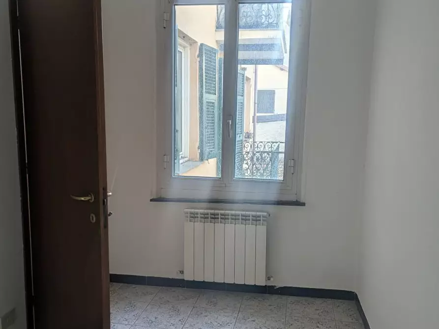 Immagine 13 di Bilocale in vendita  in Via Vittorio Veneto a Busalla