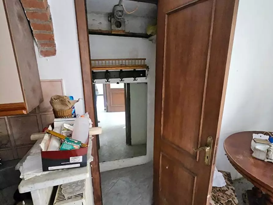 Immagine 14 di Bilocale in vendita  in Via campomorone 93 a Genova
