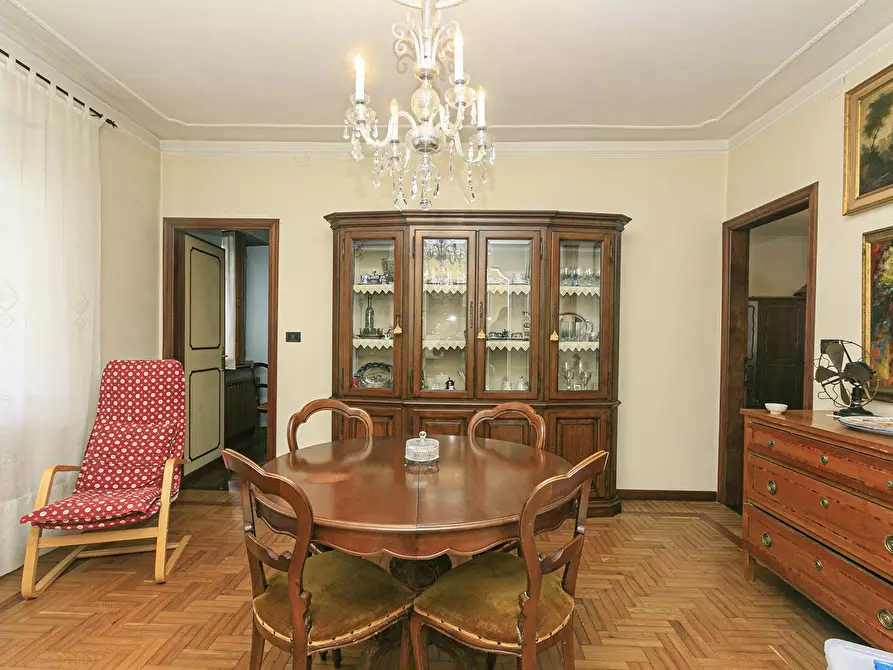 Immagine 4 di Quadrilocale in vendita  in Via Ennio Del Monte 5 a Campomorone