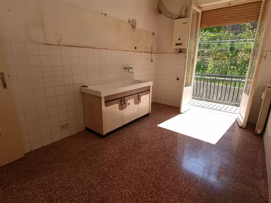 Immagine 15 di Trilocale in vendita  in Salita Serra Riccò 13 a Genova