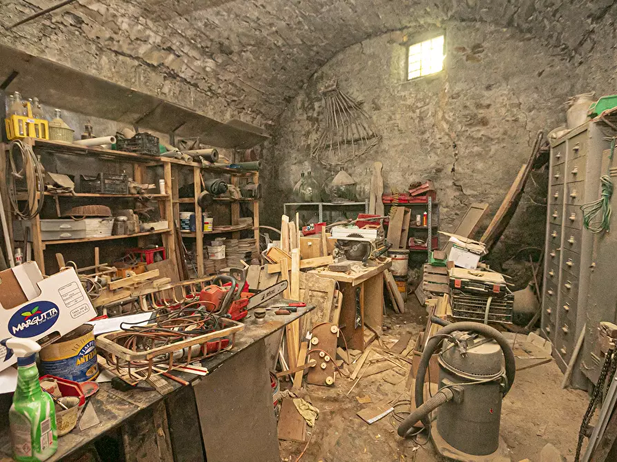 Immagine 58 di Villa in vendita  in Via privata Scanduè 23 a Serra Riccò