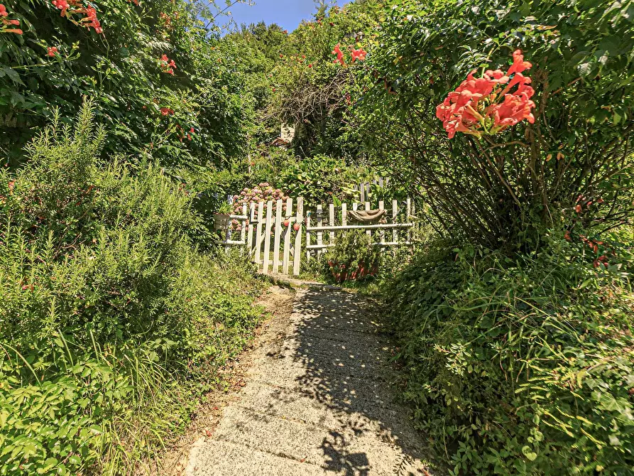 Immagine 14 di Villa in vendita  in Via Monte Carlo 7 a Campomorone