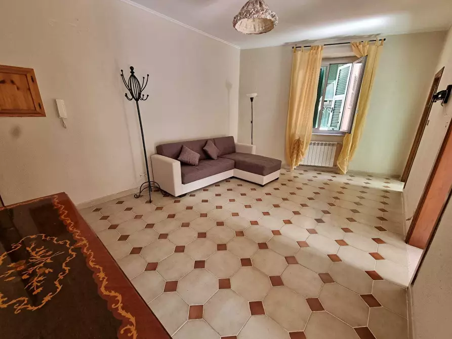 Immagine 2 di Bilocale in vendita  in Via Natale Gallino a Genova