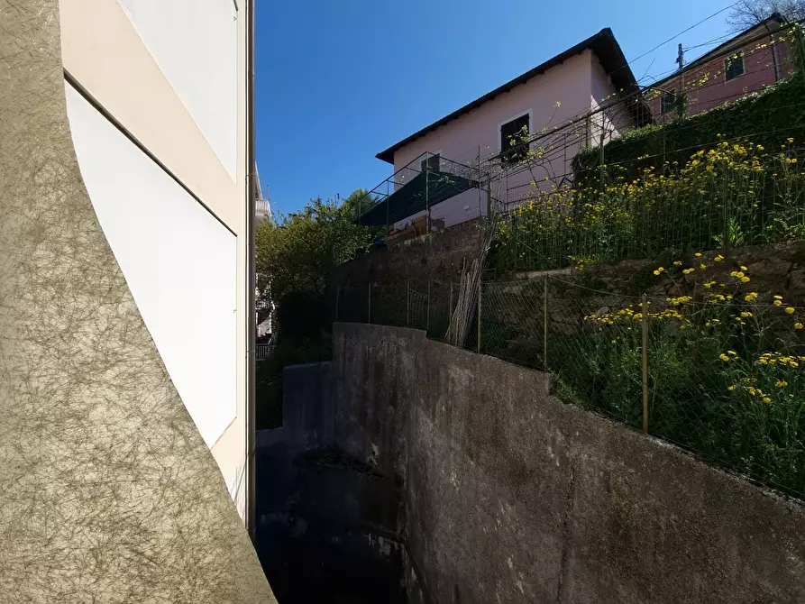 Immagine 11 di Trilocale in vendita  in Salita Serra Riccò 13 a Genova