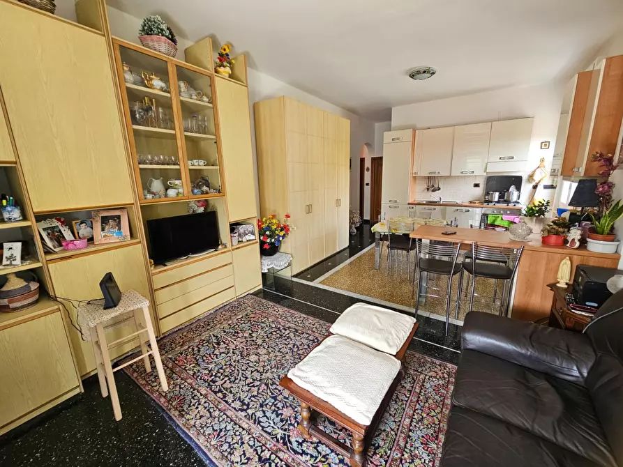 Immagine 15 di Quadrilocale in vendita  in Via Campomorone 105 a Genova