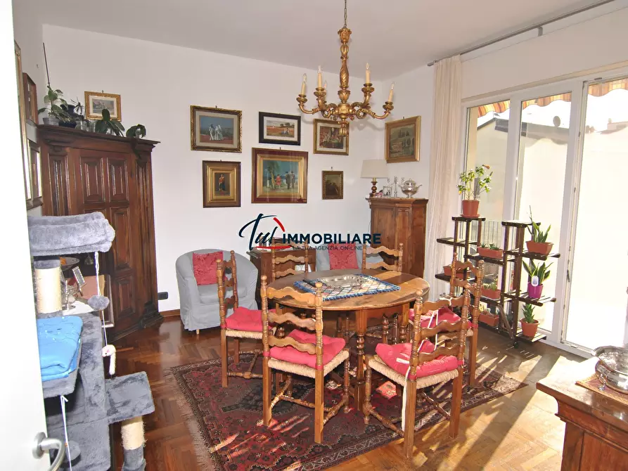 Immagine 26 di Pentalocale in vendita  in Viale Fabbricotti 3 a Livorno