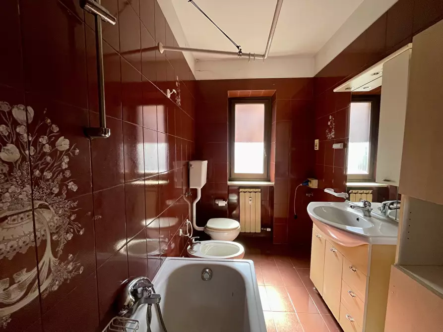 Immagine 9 di Pentalocale in vendita  in Piazza Vittorio Emanuele 55 a Farigliano