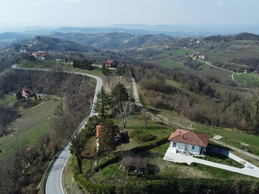 Immagine 20 di Casa indipendente in vendita  in Località Coste Baraccone 5 a Serravalle Langhe